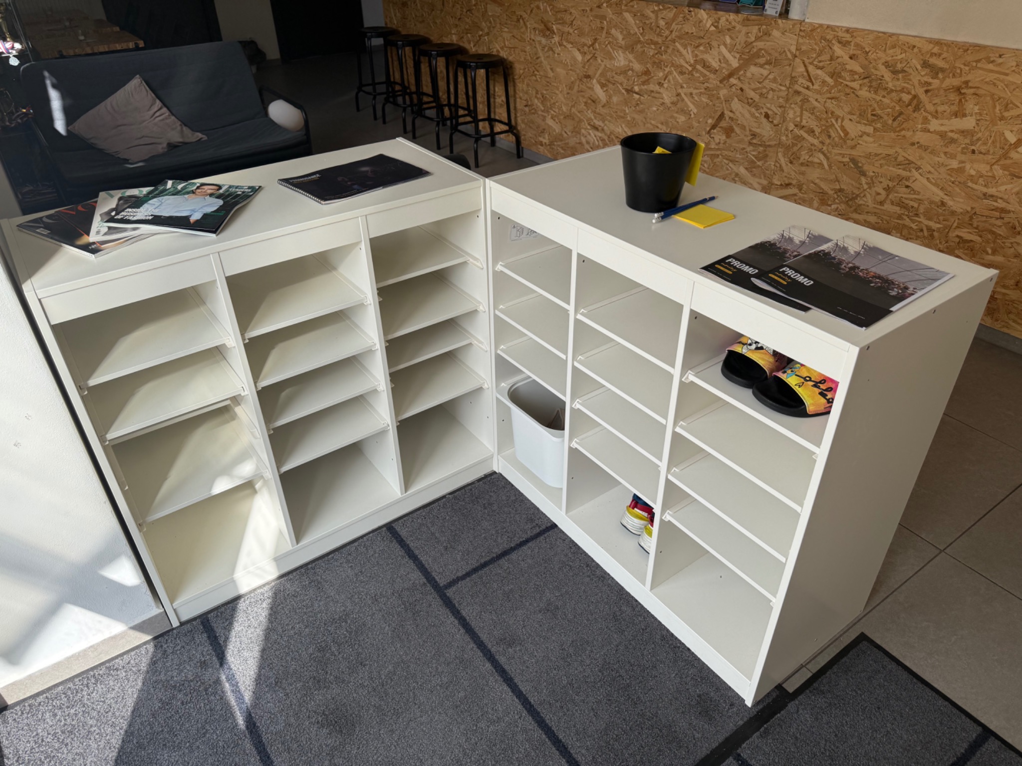 Montáž botníku IKEA